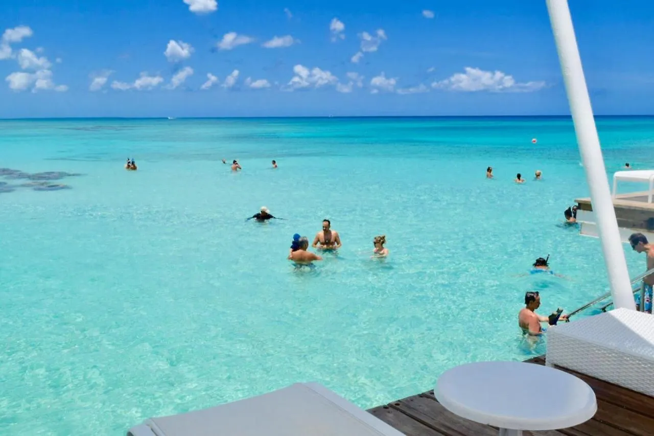 The Sun 2BR @CaddaquesCaribe Bayahibe Apartamento